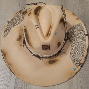 The "Beth Dutton" Rancher